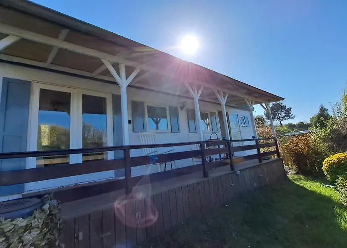 Waterlodge Met Waterfiets Op Monumentaal Chalet *